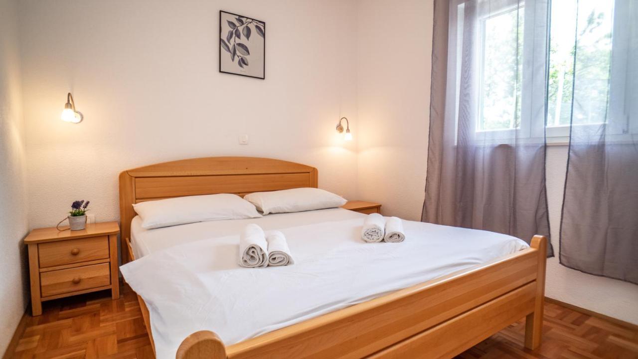 Calma Apartments Трогир Екстериор снимка